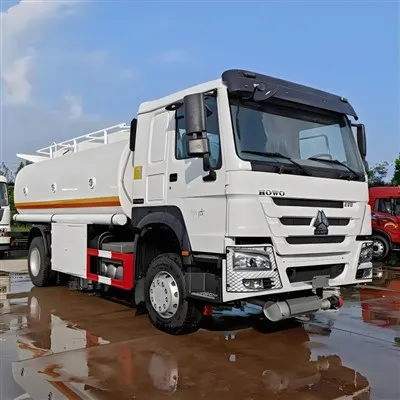 Camion mic de petrolier